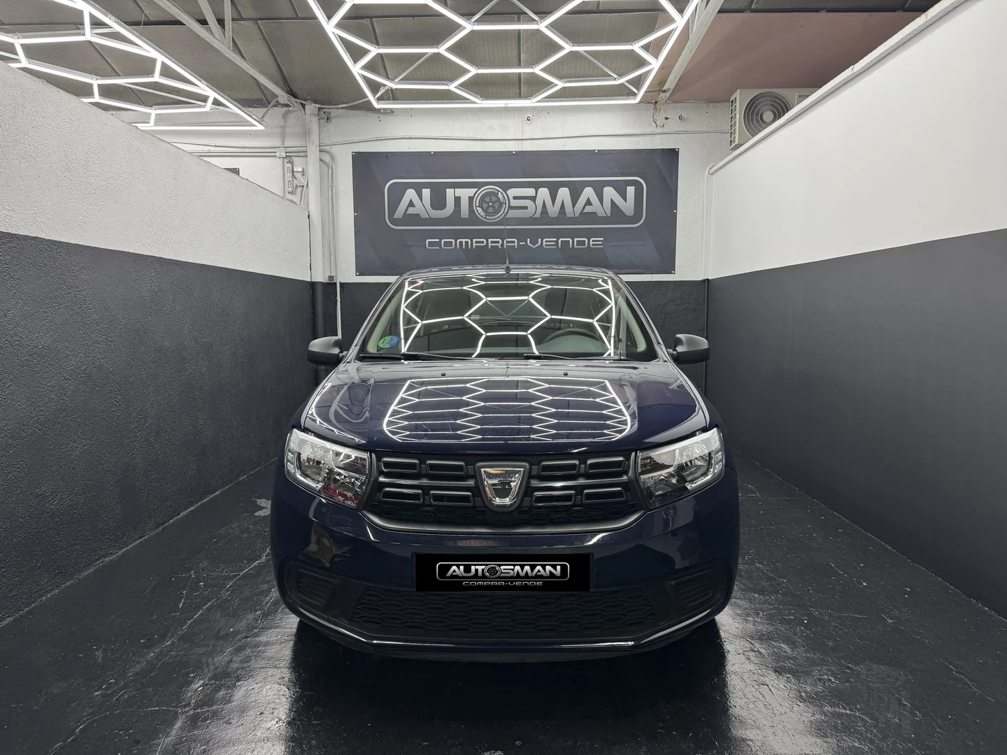 DACIA Sandero Essential TCE GLP 18 2019 GLP Azul - Interior